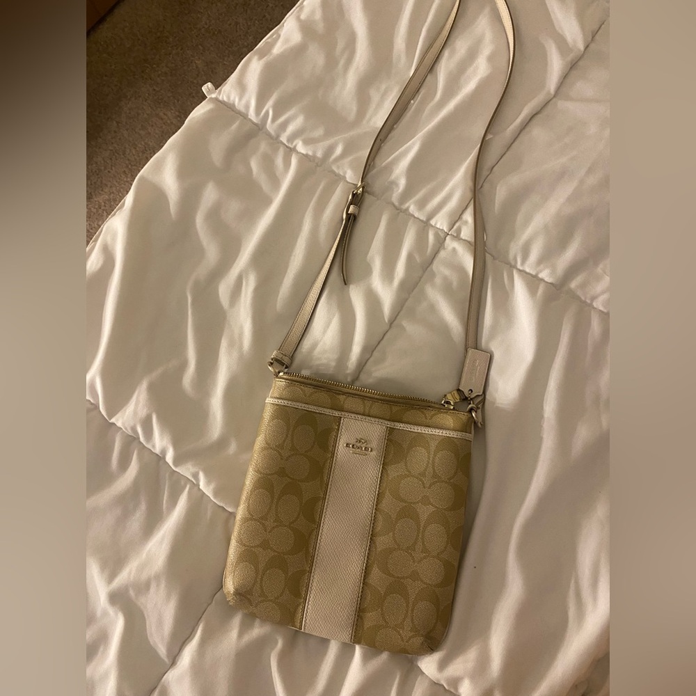 Classic tan/nude Coach Crossbody Bag